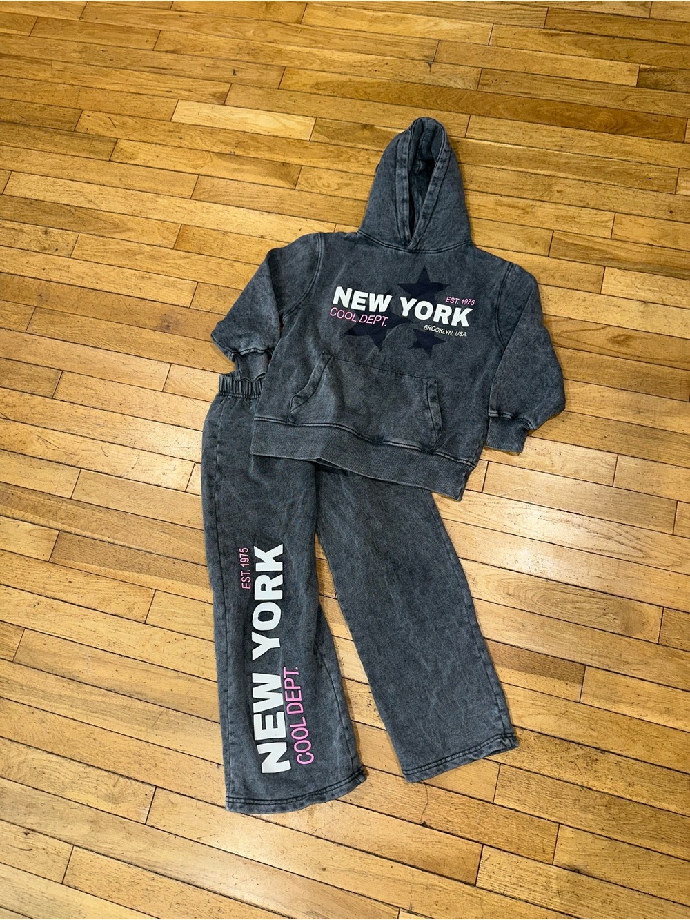 Girl’s Zara sweatsuit matching set hoodie